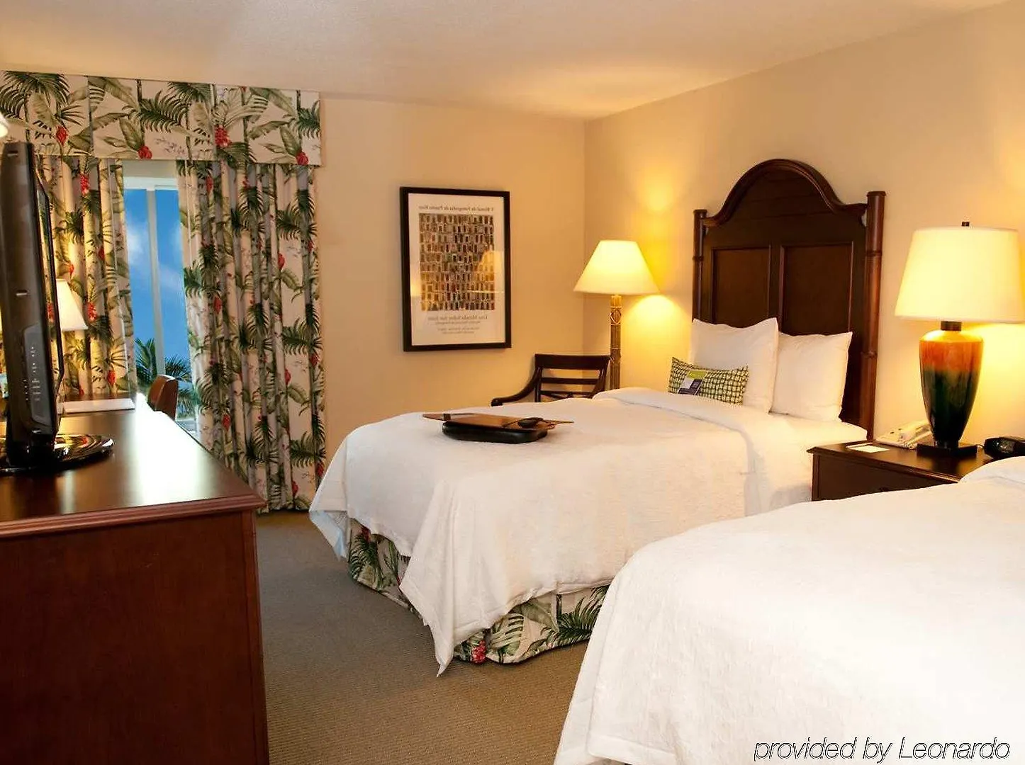 Hampton Inn & Suites San Juan Carolina 3*,