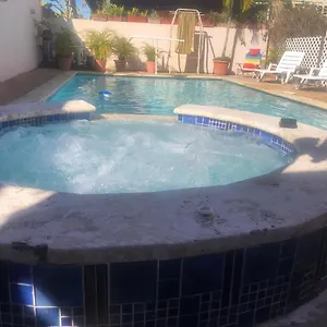 https://nice-apt-pool-jacuzzi-near-airport-beaches.comcaribbean.com